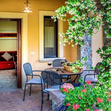 Villamirella Apartment