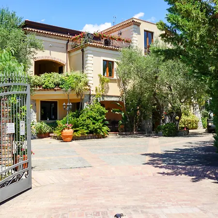 Villamirella Apartment *